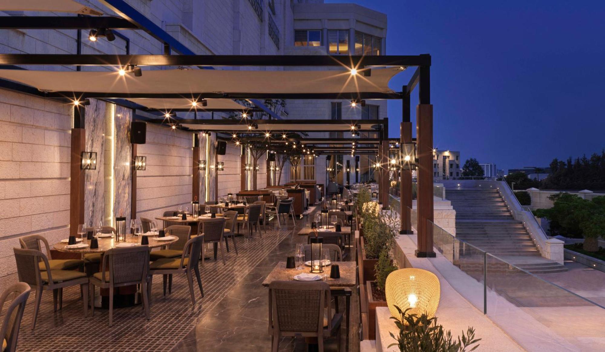 فورسيزونز عمّان 5*
